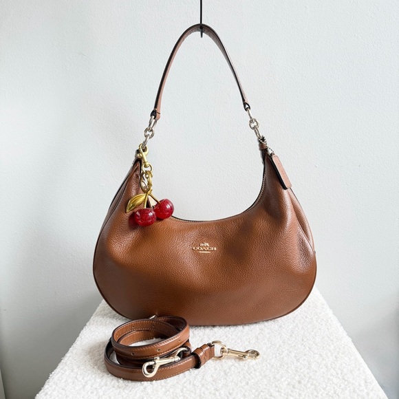 Coach Handbags - Coach East West Harley Hobo Bag Shoulder/Crossbody Strap Cognac Brown